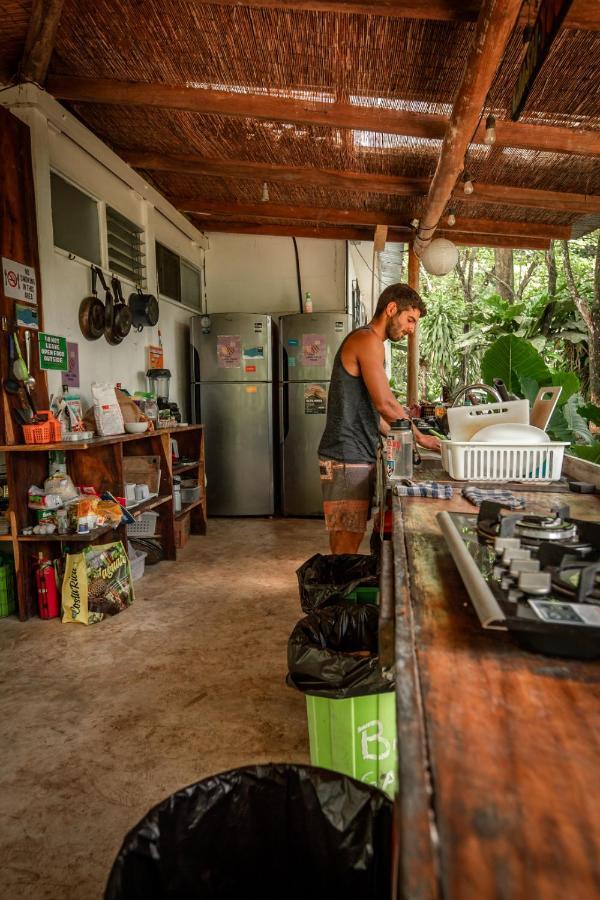 Akih Pods Hostel Playa Santa Teresa  المظهر الخارجي الصورة