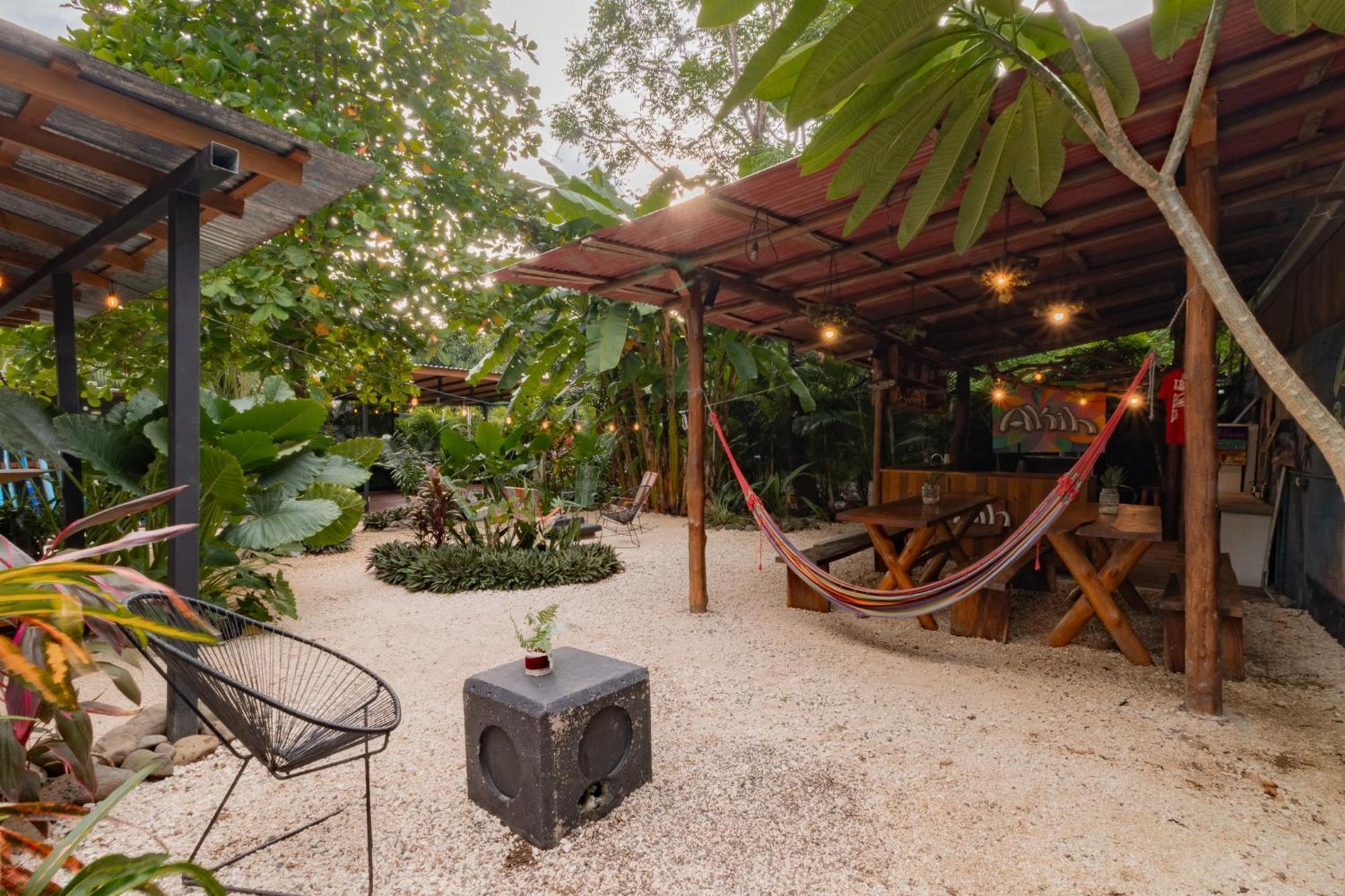 Akih Pods Hostel Playa Santa Teresa  المظهر الخارجي الصورة