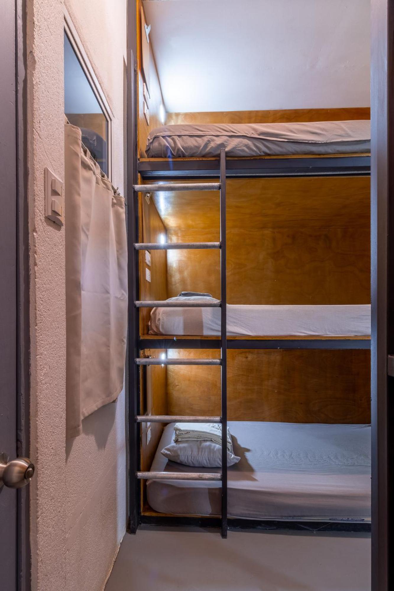 Akih Pods Hostel Playa Santa Teresa  المظهر الخارجي الصورة