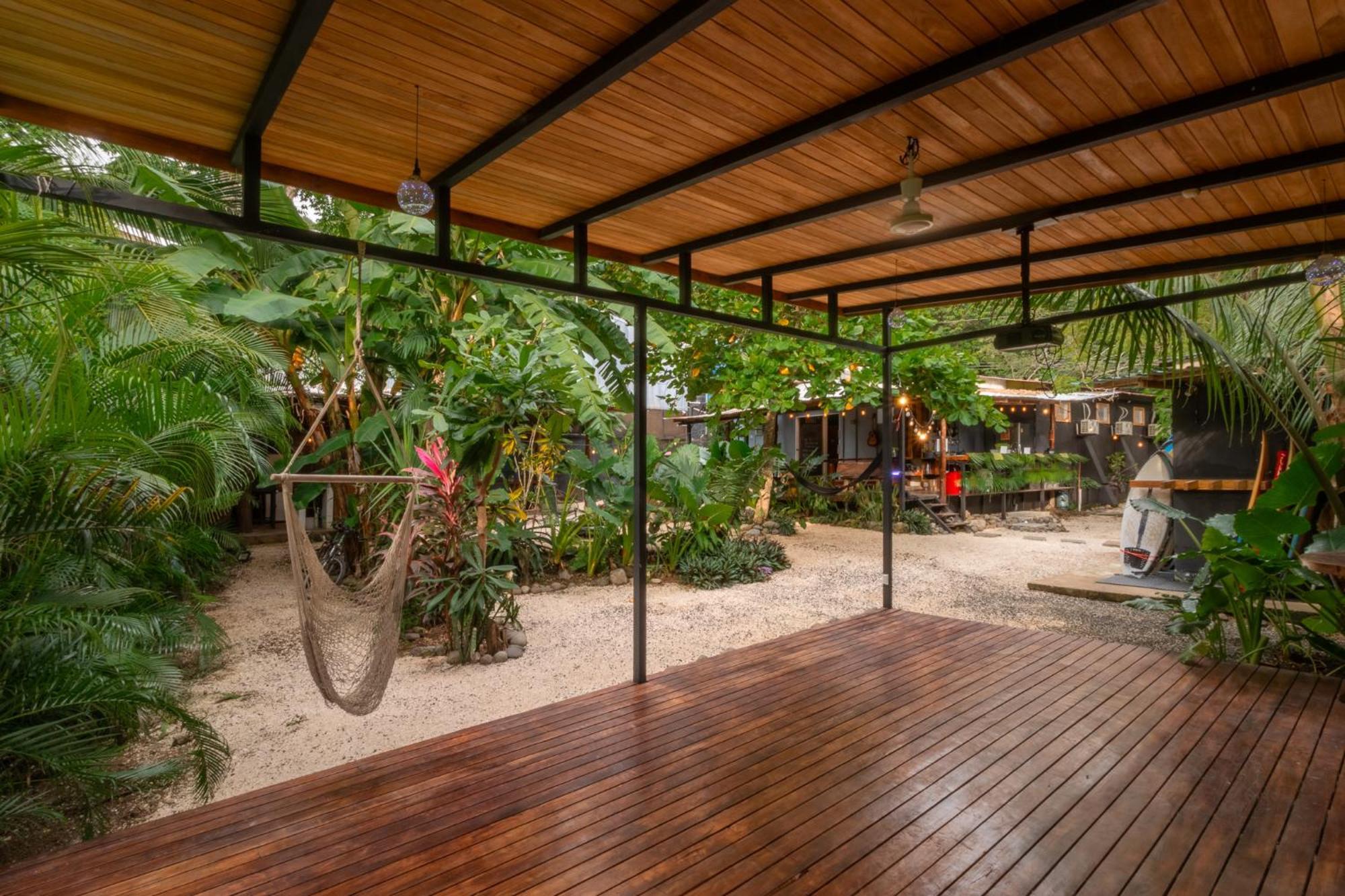 Akih Pods Hostel Playa Santa Teresa  المظهر الخارجي الصورة