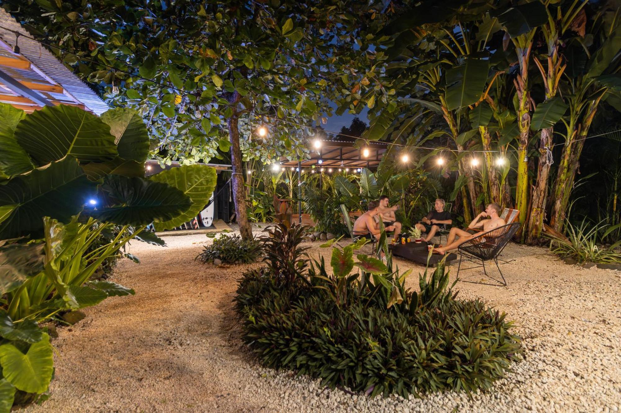 Akih Pods Hostel Playa Santa Teresa  المظهر الخارجي الصورة